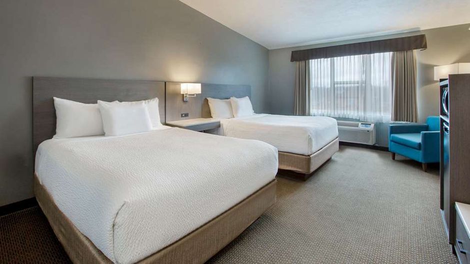 Days Inn & Suites Moncton Room