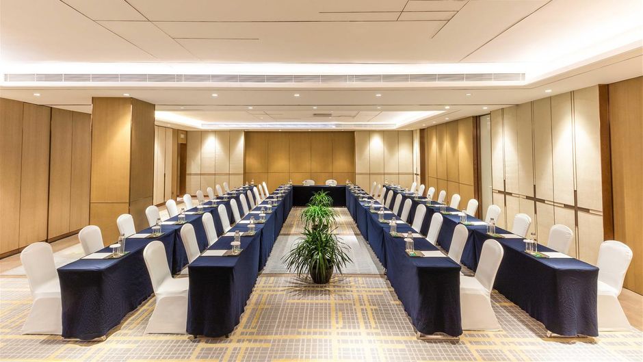 DoubleTree by Hilton Shenzhen Longhua Meeting