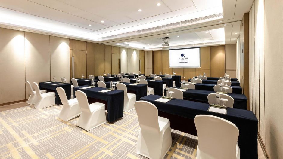 DoubleTree by Hilton Shenzhen Longhua Meeting