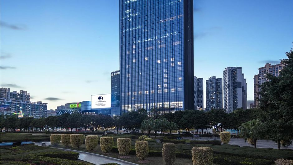 DoubleTree by Hilton Shenzhen Longhua Exterior