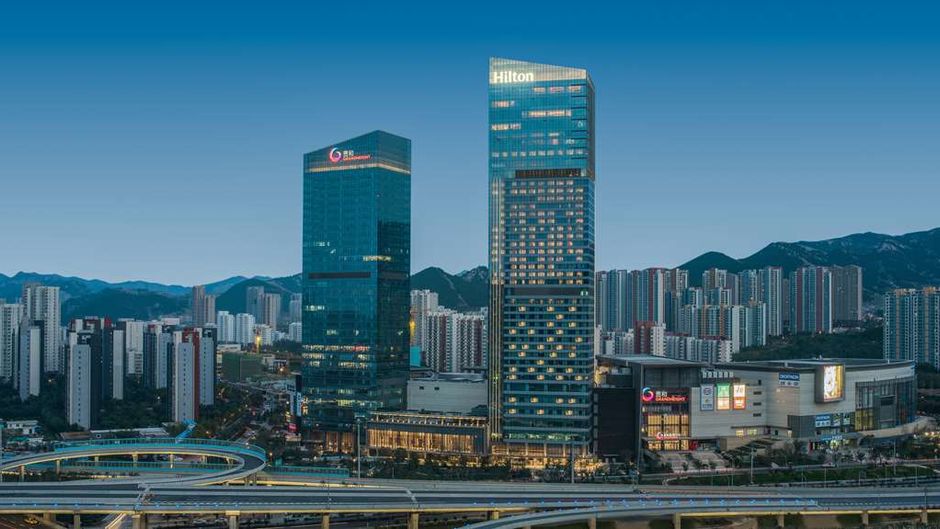 Hilton Jinan South Hotel & Residences Exterior