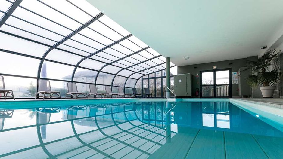 Kyriad Prestige Residence Cabourg Pool