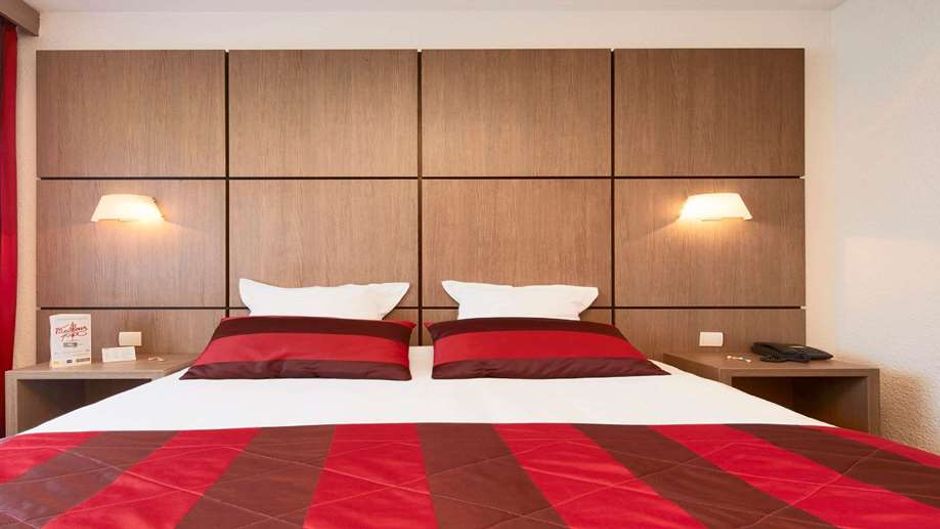 Kyriad Grenoble Centre Room
