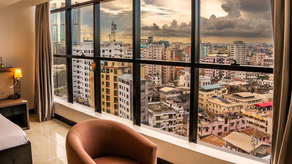 Golden Tulip Dar City Center Room