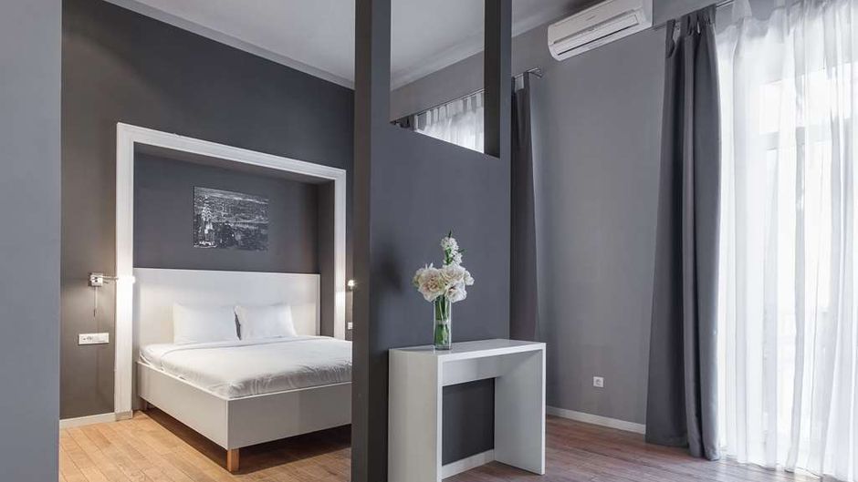 UNO Design Hotel Suite
