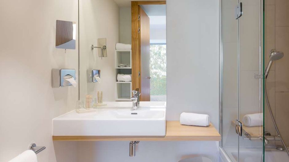 Best Western Plus Hotel Divona Cahors Room