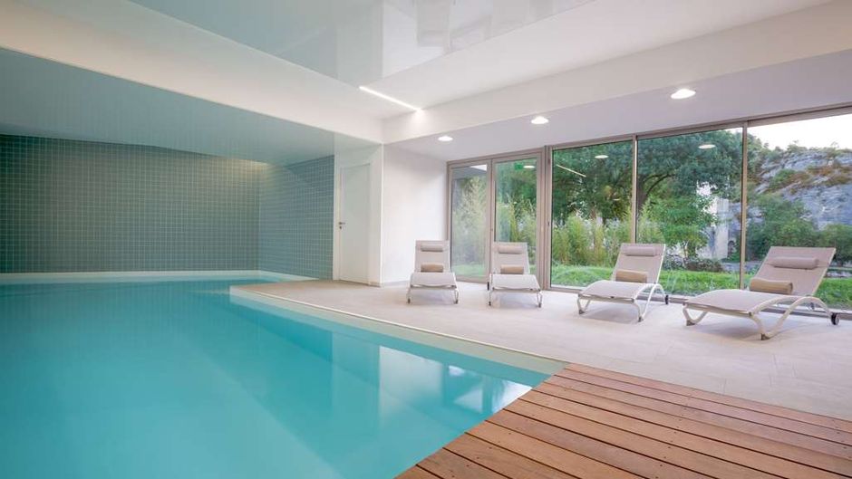 Best Western Plus Hotel Divona Cahors Pool
