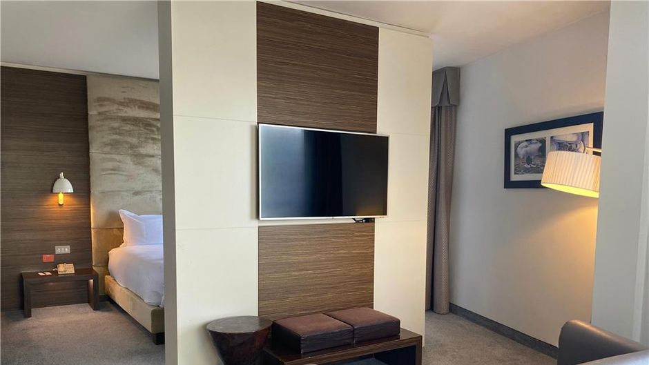 The Absolute Hotel Suite