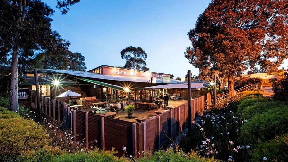 Burvale Hotel Exterior