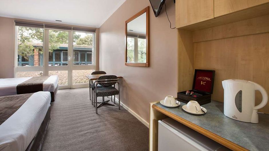 Burvale Hotel Room
