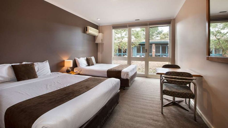 Burvale Hotel Room