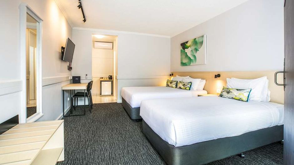 Matthew Flinders Hotel, a NightCap Hotel Room