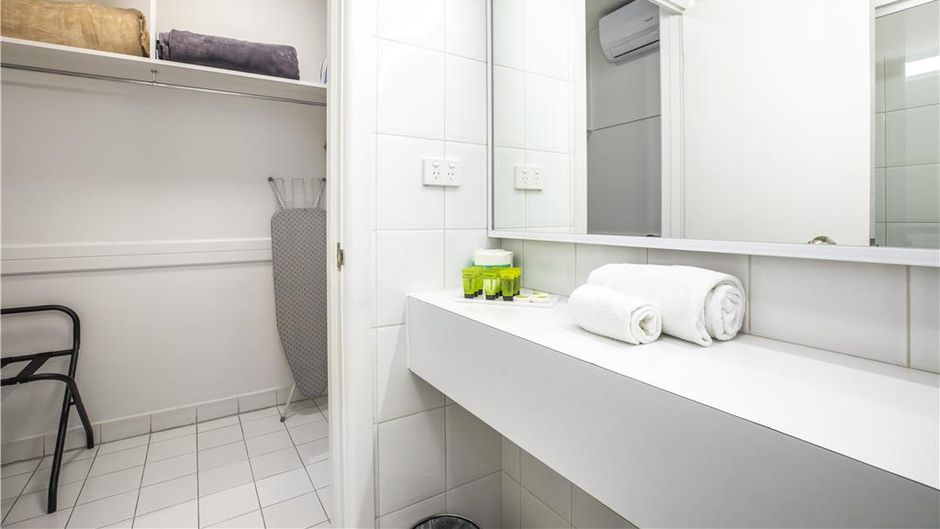 Matthew Flinders Hotel, a NightCap Hotel Room