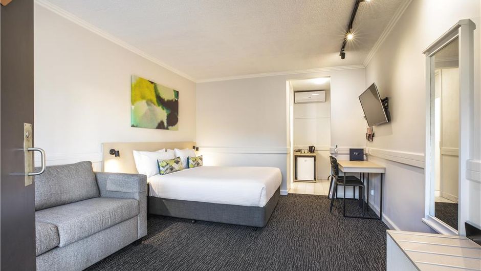 Matthew Flinders Hotel, a NightCap Hotel Room