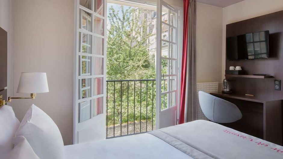 Best Western Blanche de Castille Room