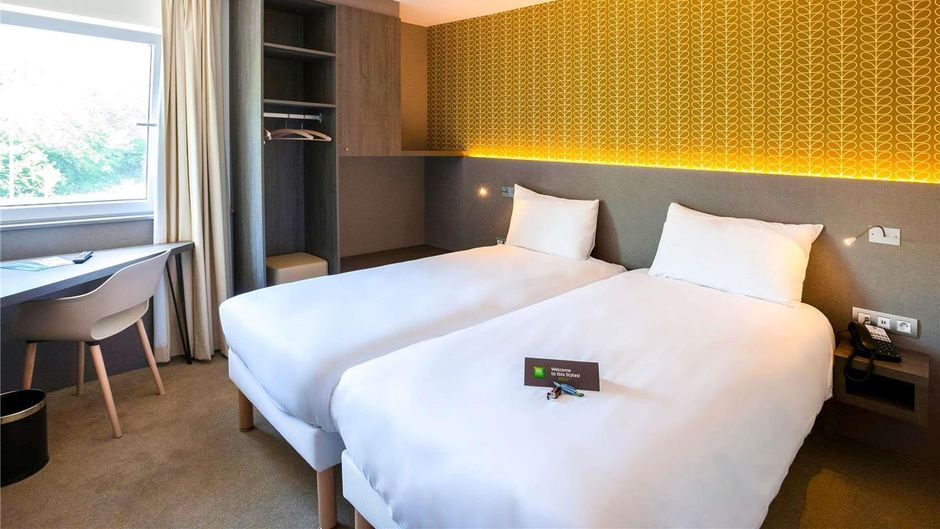 Ibis Styles Kortrijk Expo Room
