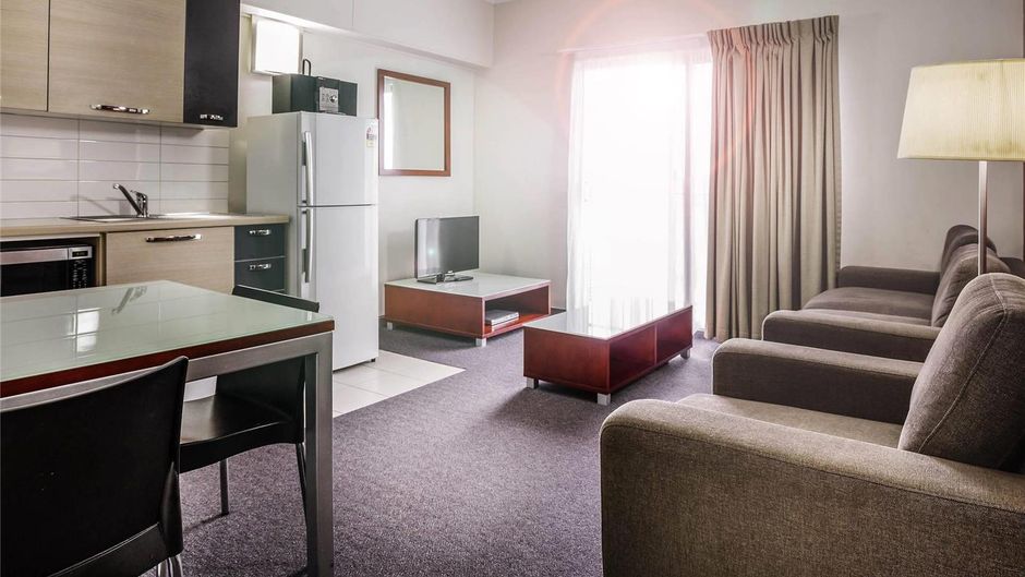 Novotel Darwin Airport Hotel Room