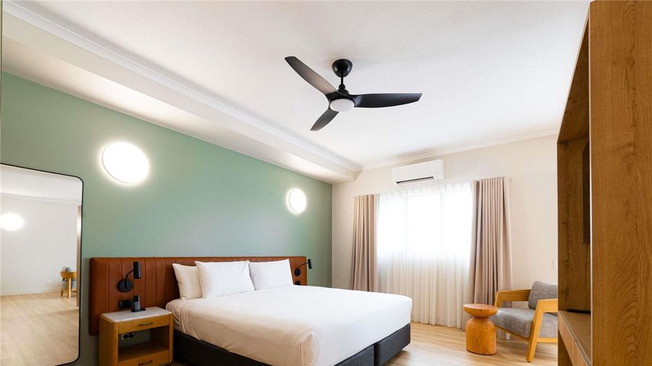 Novotel Darwin Airport Hotel Room