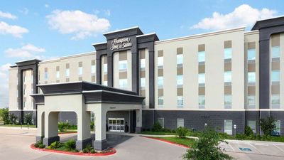 Hampton Inn & Suites San Antonio BCB