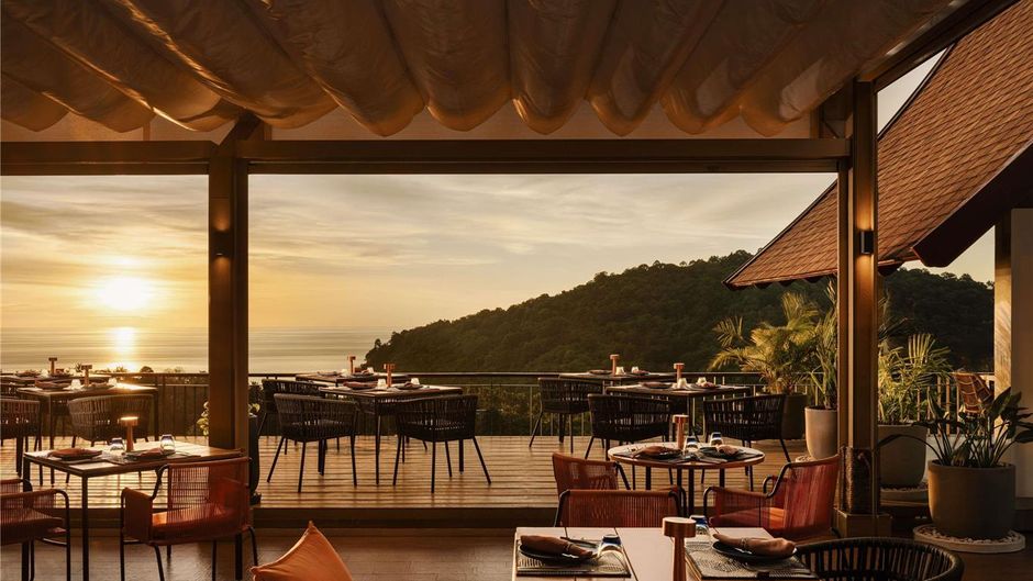 Avista Hideaway Resort and Spa, Phuket Restaurant