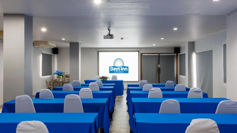 Days Inn Patong Beach Meeting