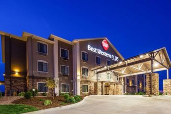 Best Western Plus Overland Inn