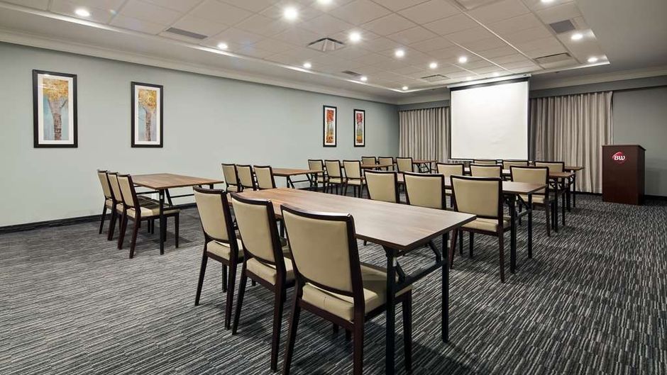Best Western Plus Merritt Hotel Meeting