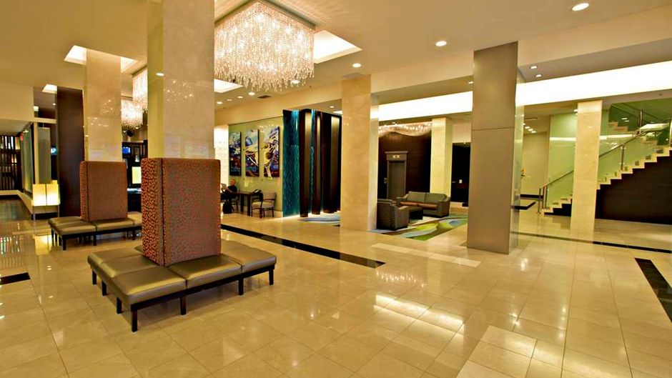 Century Plaza Hotel & Spa Lobby