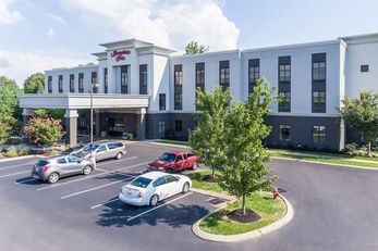 Hampton Inn White House