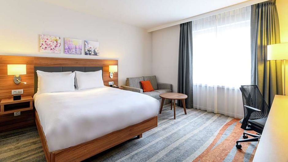 Hilton Garden Inn Brussels City Centre Room