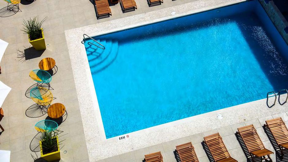 Hampton Inn by Hilton Piedras Negras Pool