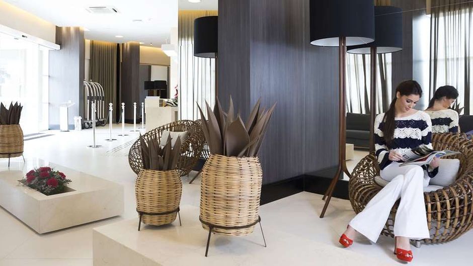Golden Tulip Natal Ponta Negra Lobby