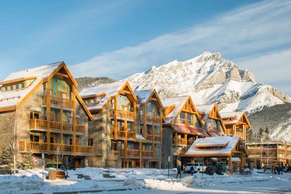 Moose Hotel & Suites