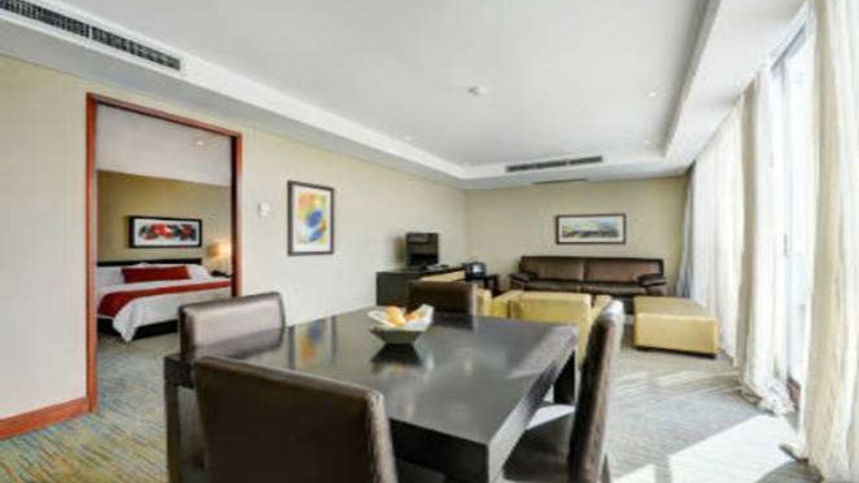 Hotel San Fernando Plaza Suite