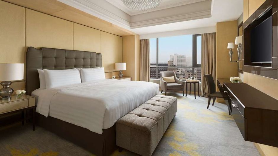Midtown Shangri-La Hangzhou Suite