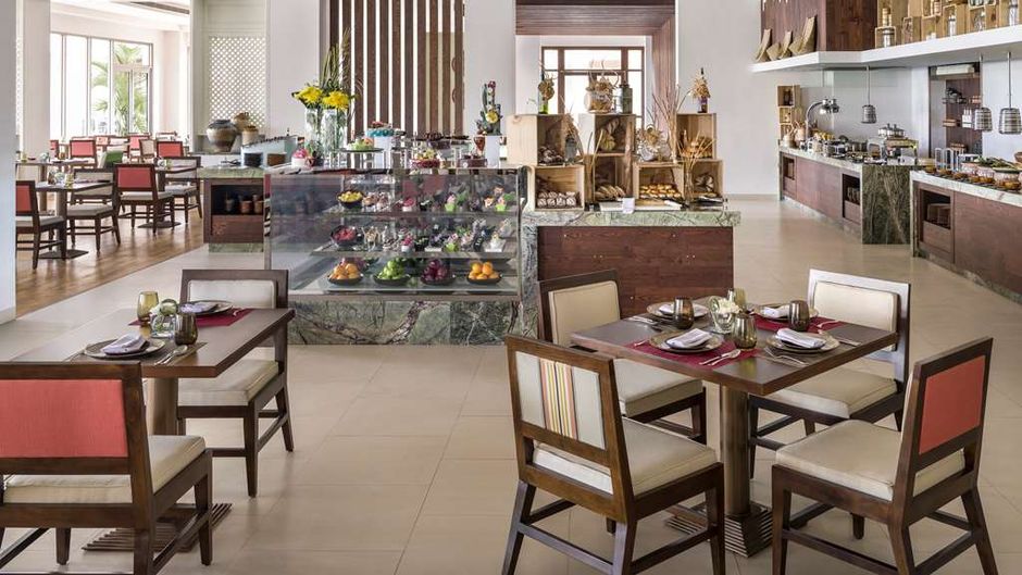 Shangri-La's Hambantota Resort & Spa Restaurant