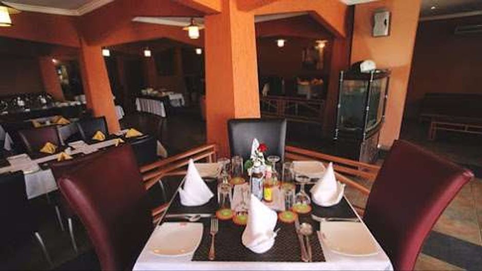 Crossroads Hotel Restaurant