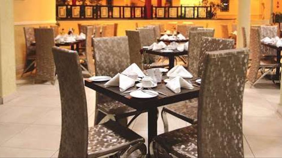 Crossroads Hotel Restaurant