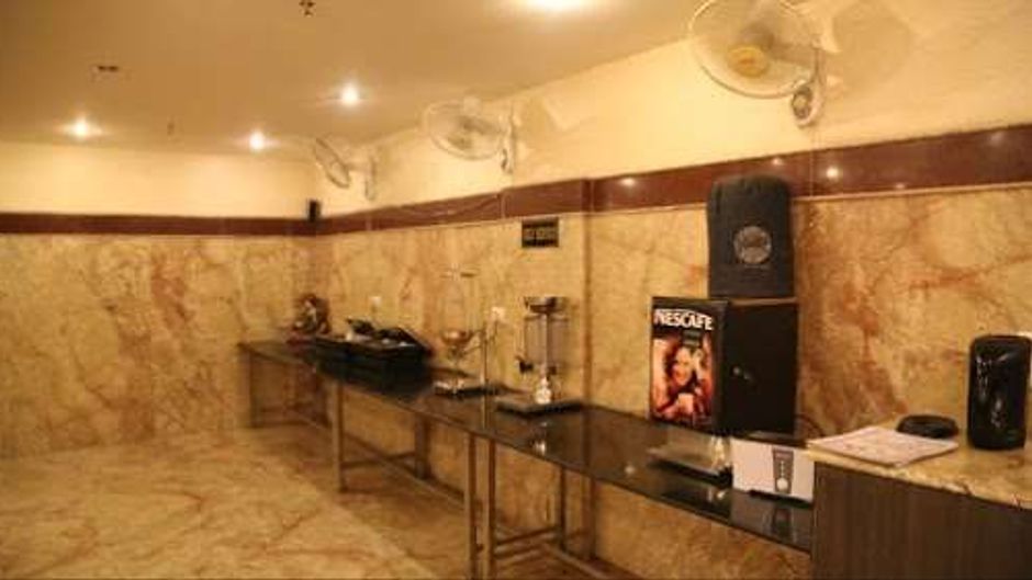 Hotel Maan K Restaurant