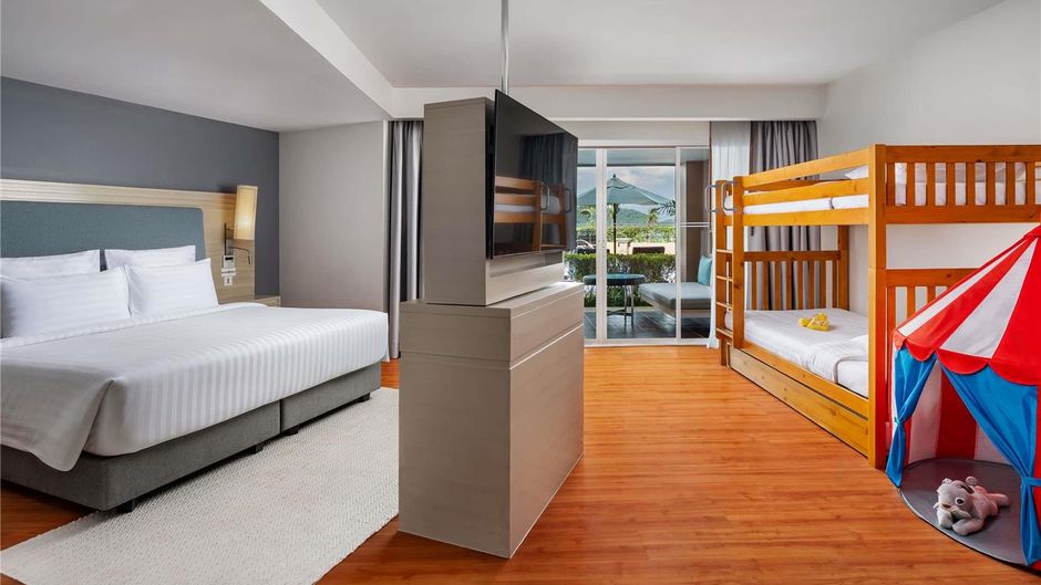 Pullman Phuket Panwa Beach Resort Suite