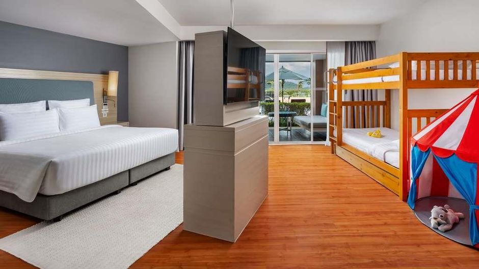 Pullman Phuket Panwa Beach Resort Suite