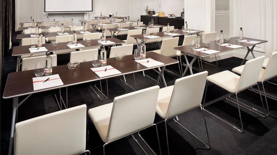 Gran Melia Palacio de los Duques Meeting