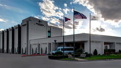 DoubleTree by Hilton Arlington DFW South