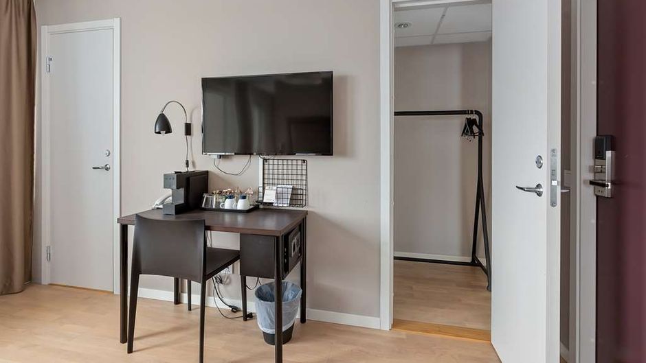 Best Western Plus Park Airport Hotel Room