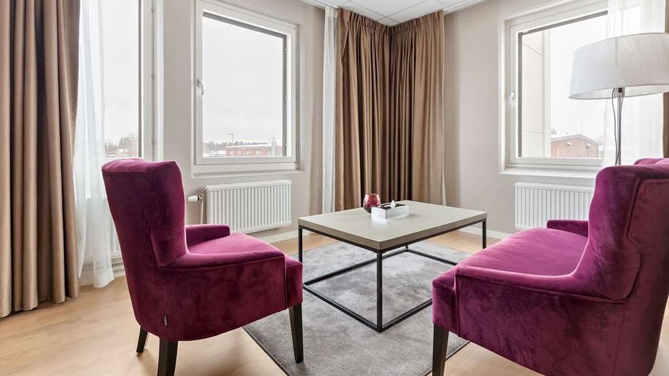 Best Western Plus Park Airport Hotel Room