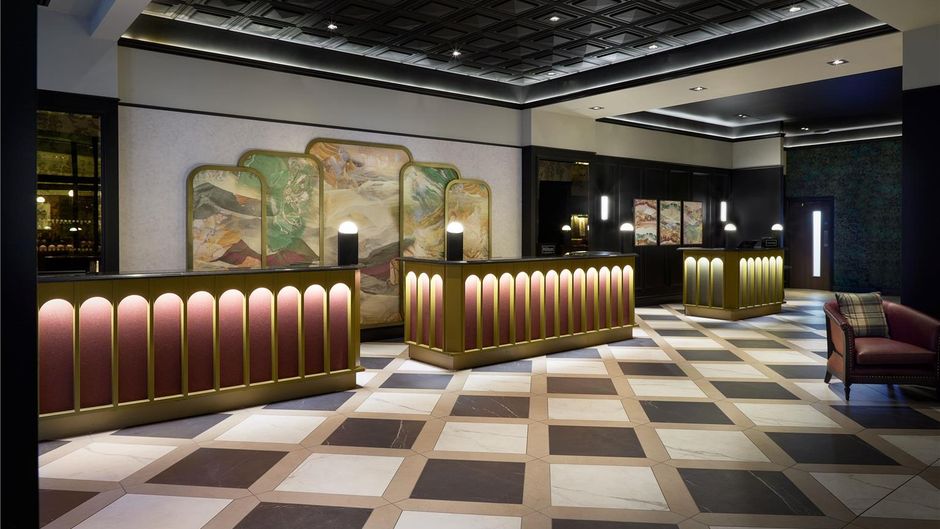 Hilton Edinburgh Carlton Lobby