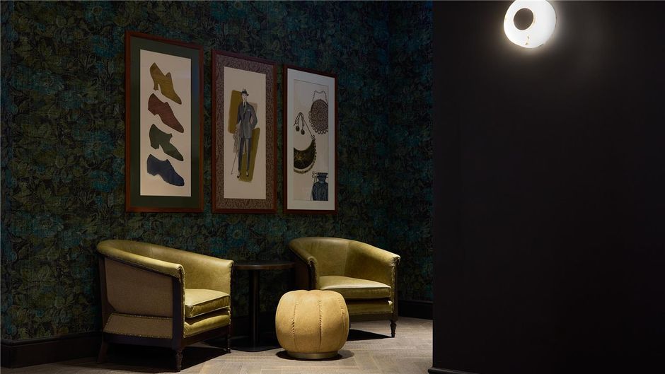 Hilton Edinburgh Carlton Lobby
