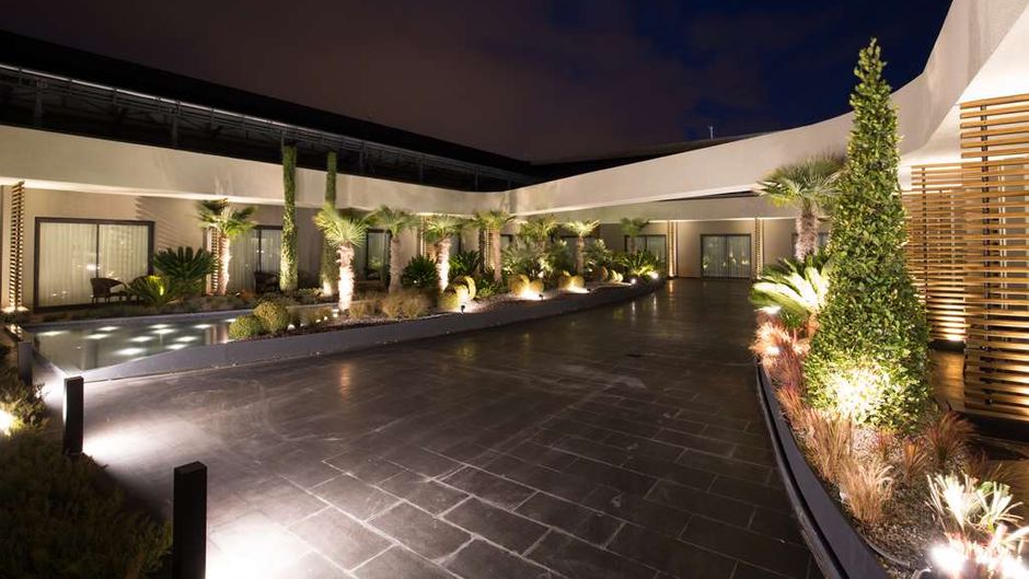 DoubleTree by Hilton Hotel Izmir Airport Exterior