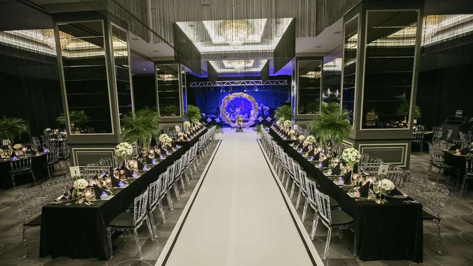 DoubleTree by Hilton Hotel Izmir Airport Restaurant