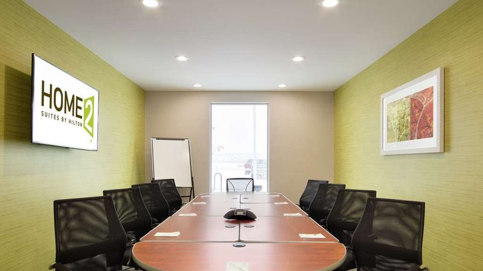 Home2 Suites by Hilton Fort St. John Meeting